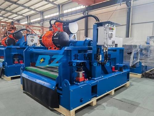 北鉆固控設(shè)備鉆井液振動(dòng)篩銷往國內(nèi)某項(xiàng)目現(xiàn)場(chǎng)